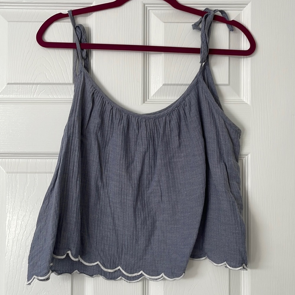 Hollister Crop Top